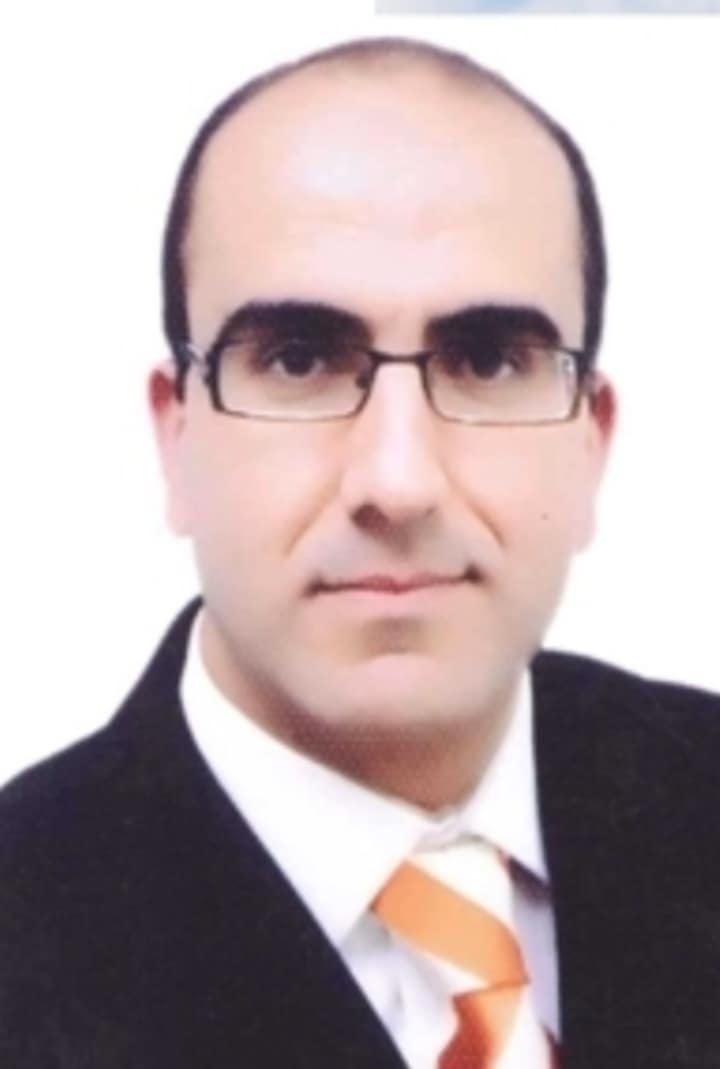 الاستاذ عزوز بن تمسك